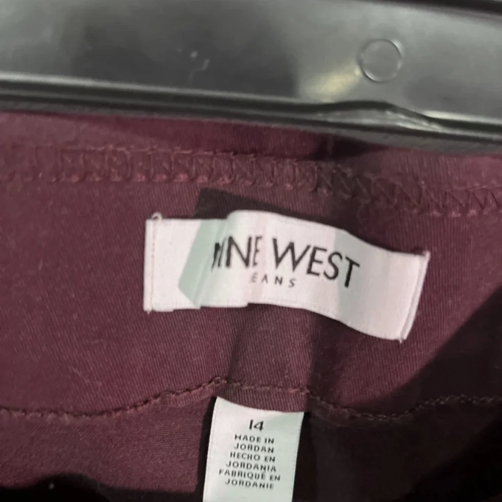 Nine West Burgundy Pants - Picture 2 of 4